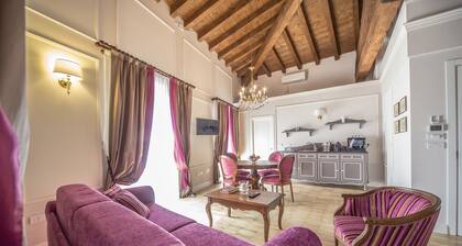 Lady Capulet Apartments