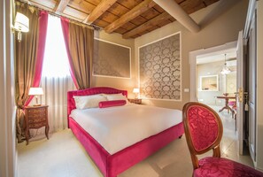 Apartment, 1 Bedroom, Ground Floor | Premium bedding, Select Comfort beds, in-room safe, soundproofing - Lady Capulet Apartments (Verona)