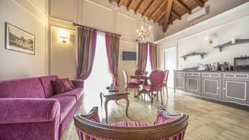 Apartment, 1 Schlafzimmer, Balkon | Wohnbereich