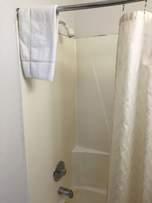 Standard Room, 1 King Bed, Non Smoking | Premium bedding, desk, free WiFi - Double A Motel (Fremont)