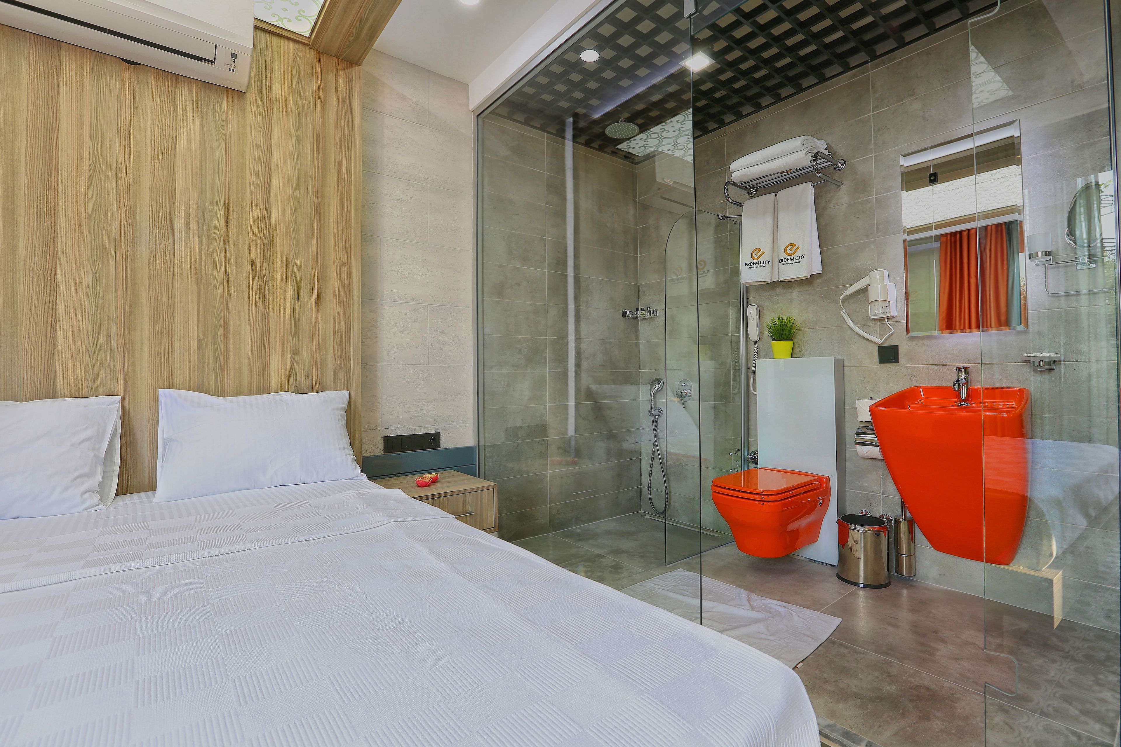 double room (special designed bathroom) | premium bedding, minibar, in-room safe, soundproofing