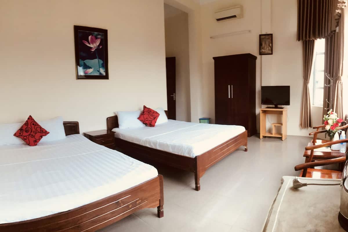 minibar, in-room safe, desk, soundproofing