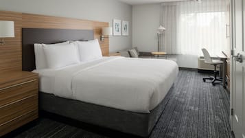 Bureau, fer et planche à repasser, lits bébé (gratuits), Wi-Fi gratuit