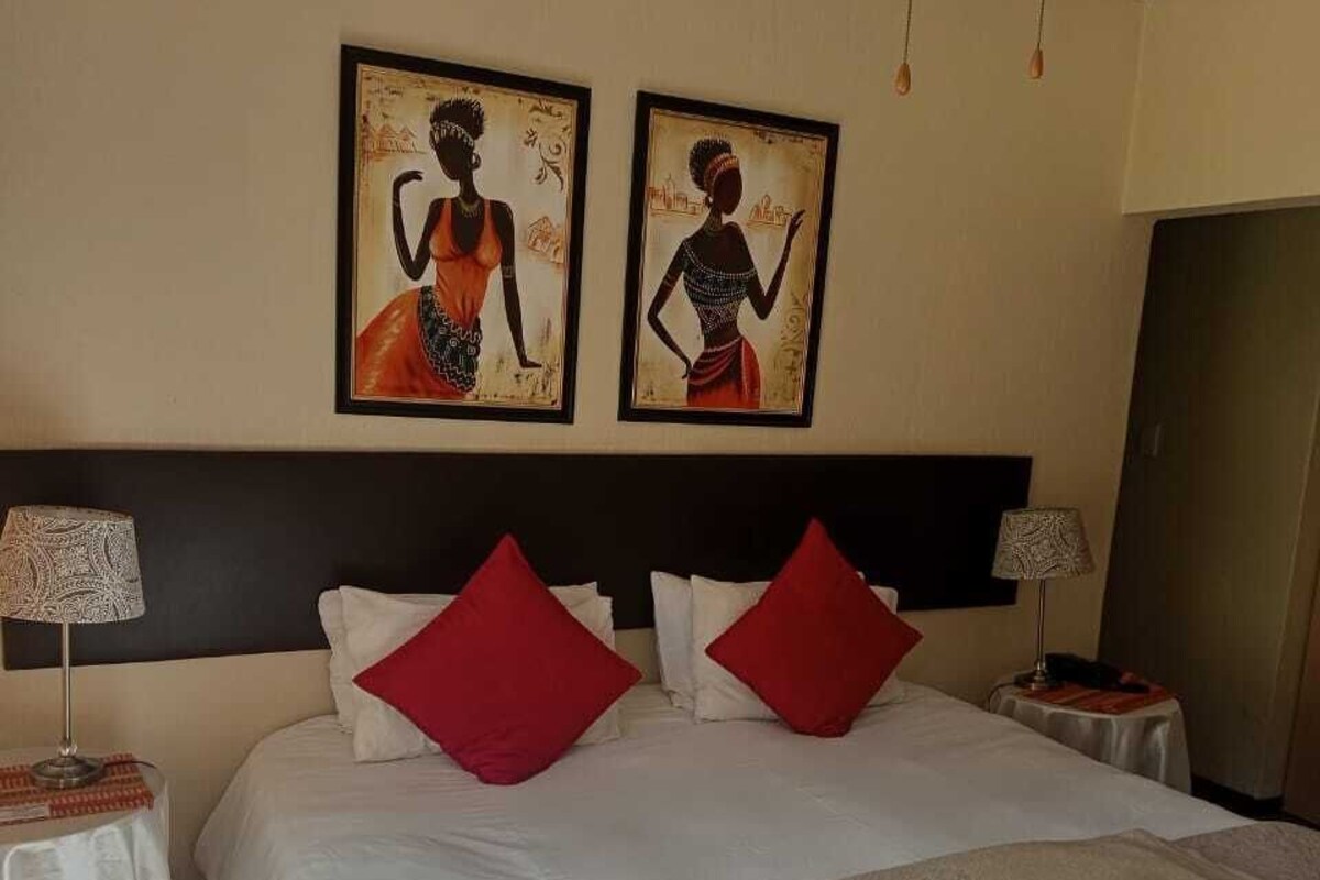 Standard Double Room | In-room safe, desk, laptop workspace, iron/ironing board (on request)
