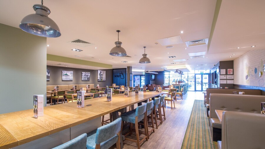 Premier Inn Basingstoke Town Centre