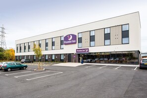 Exterior - Premier Inn Malvern (Malvern)