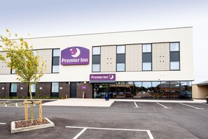 Exterior - Premier Inn Malvern (Malvern)