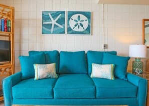 Studio | Living area | DVD player