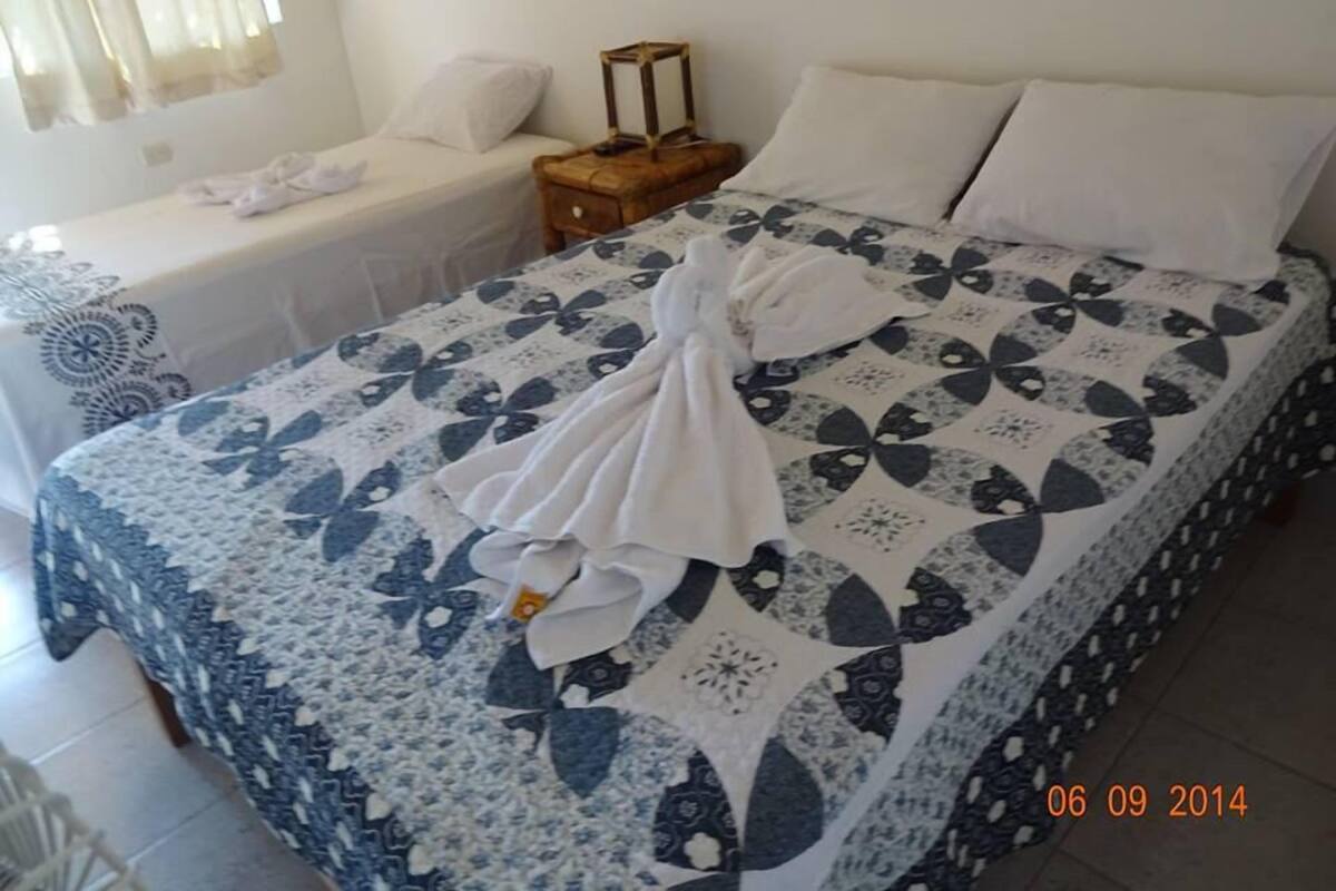 Habitacion Triple | In-room safe, desk, rollaway beds, free WiFi