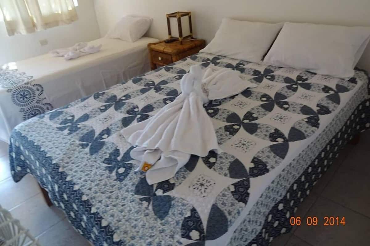 Habitacion Triple | In-room safe, desk, rollaway beds, free WiFi