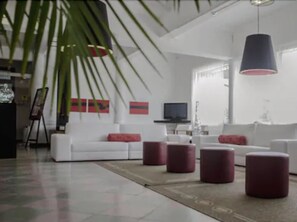 Lobby sitting area - Hotel Rex Piriapolis (Piriapolis)