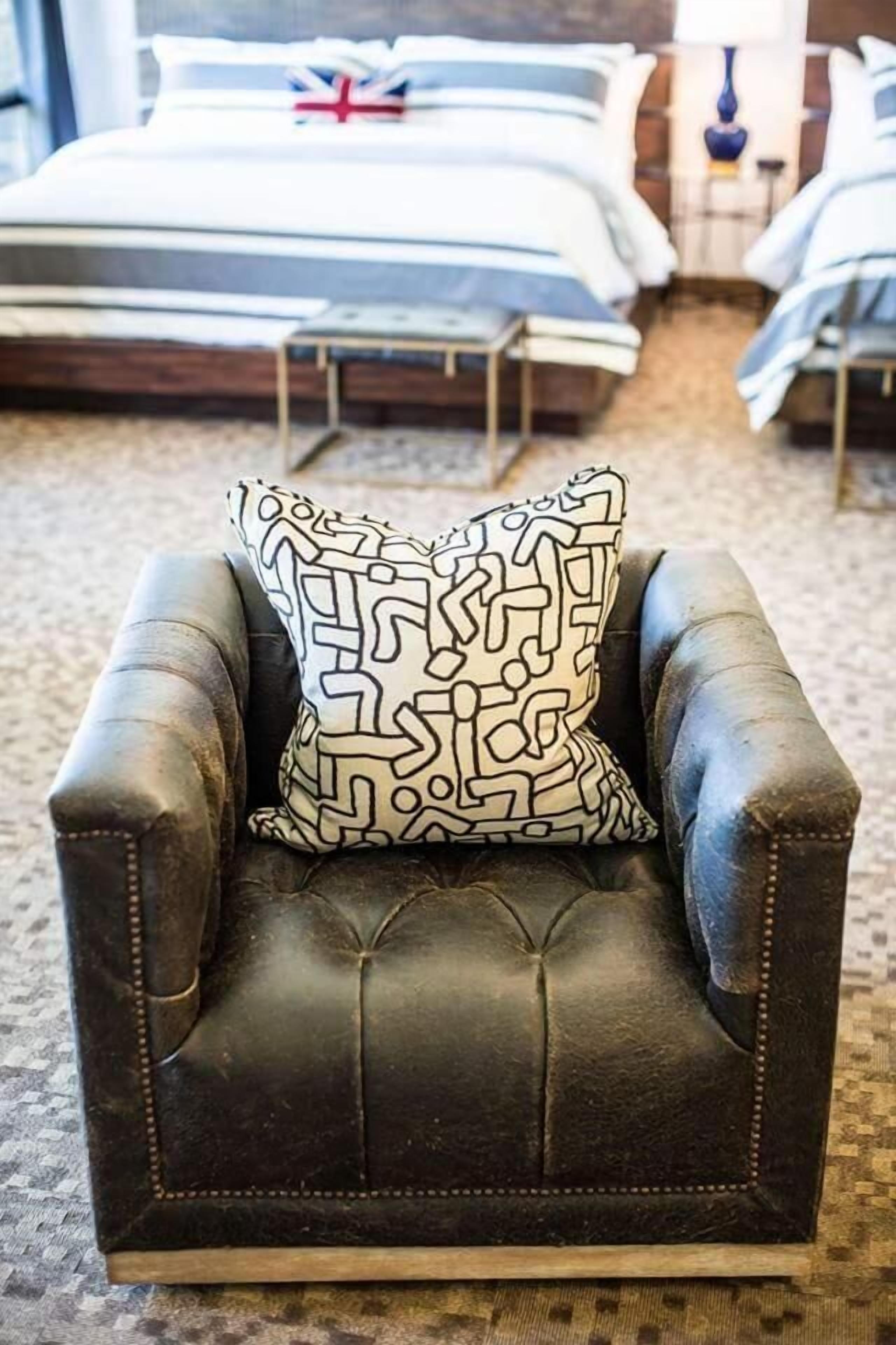 hypo-allergenic bedding, pillow-top beds, desk, iron/ironing board