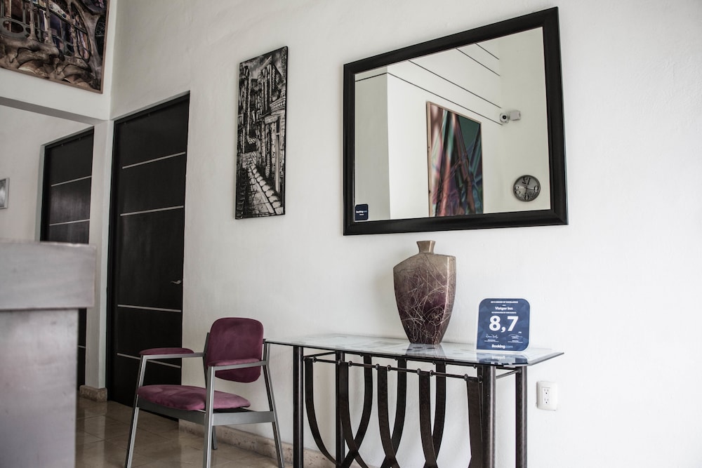 hostal viatger inn by null