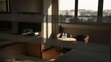Coffres-forts dans les chambres, bureau, Wi-Fi gratuit