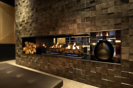 Lobby lounge. Shilla Stay Gwanghwamun Myungdong