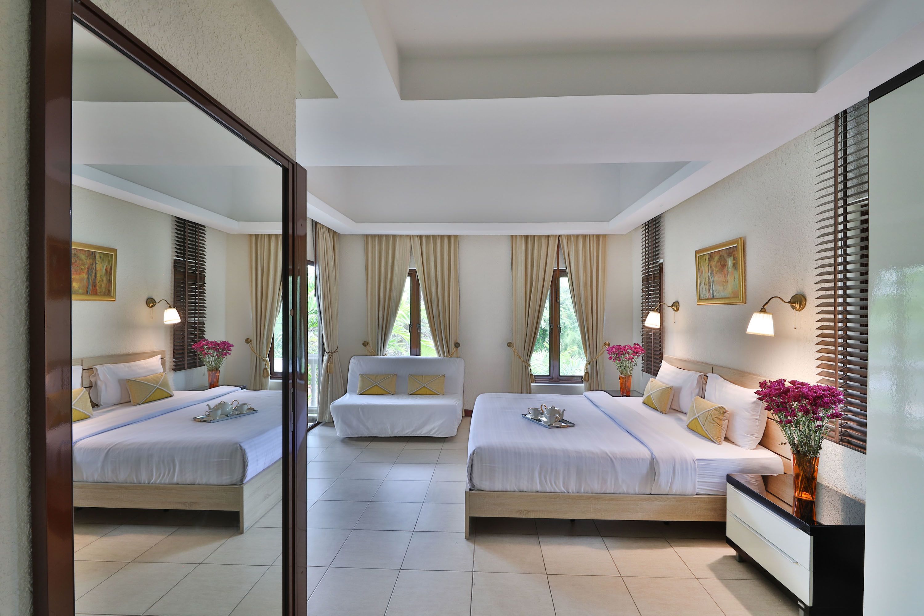 Superior Villa, 4 Bedrooms, Private Pool, Garden Area | Premium bedding, in-room safe, individually decorated