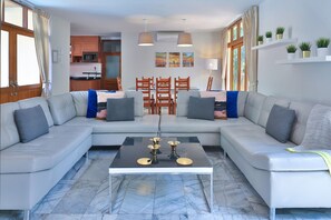 빌라, 침실 3개, 전용 수영장 | 거실 공간 | LCD TV