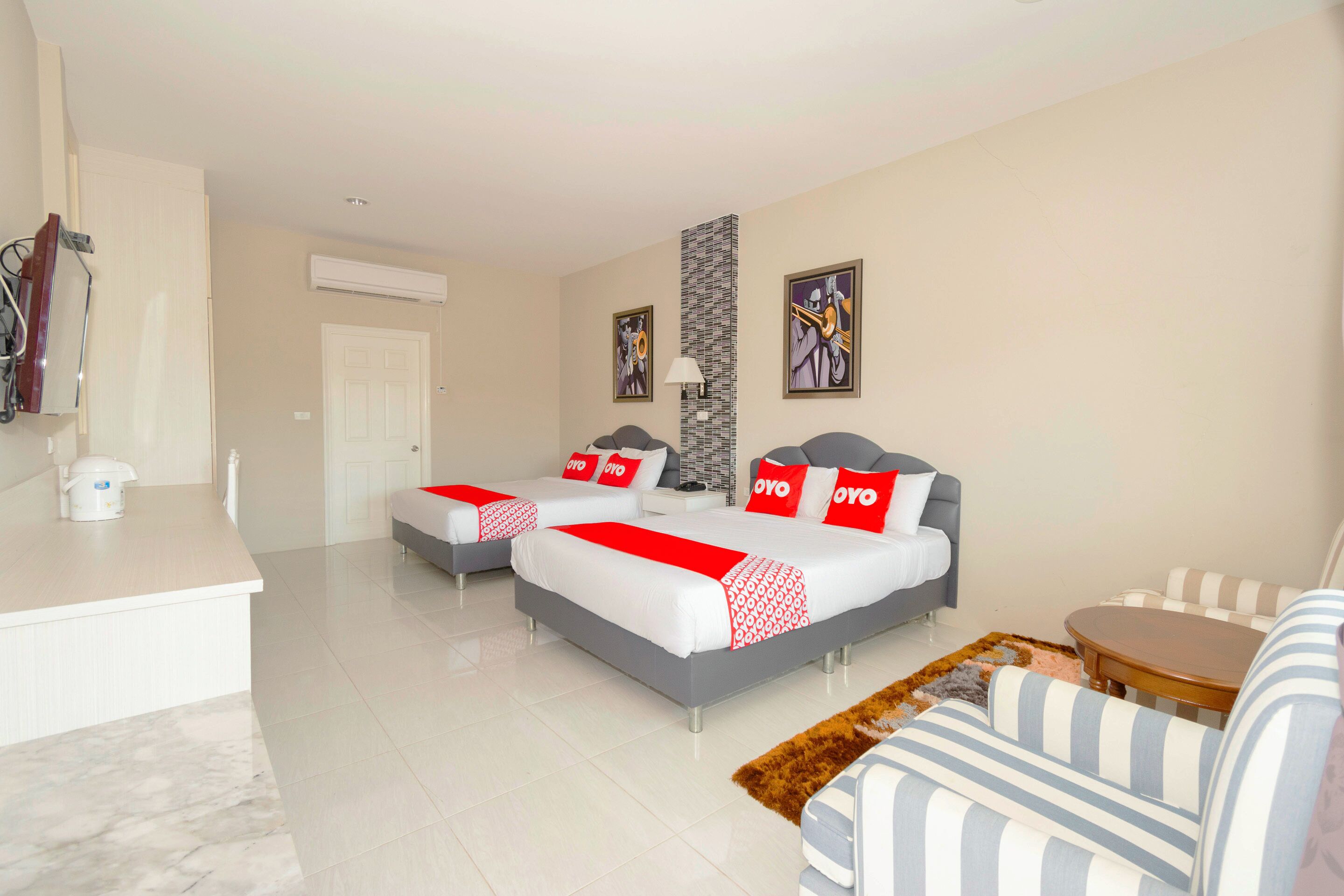 Family Suite | Free WiFi, bed sheets