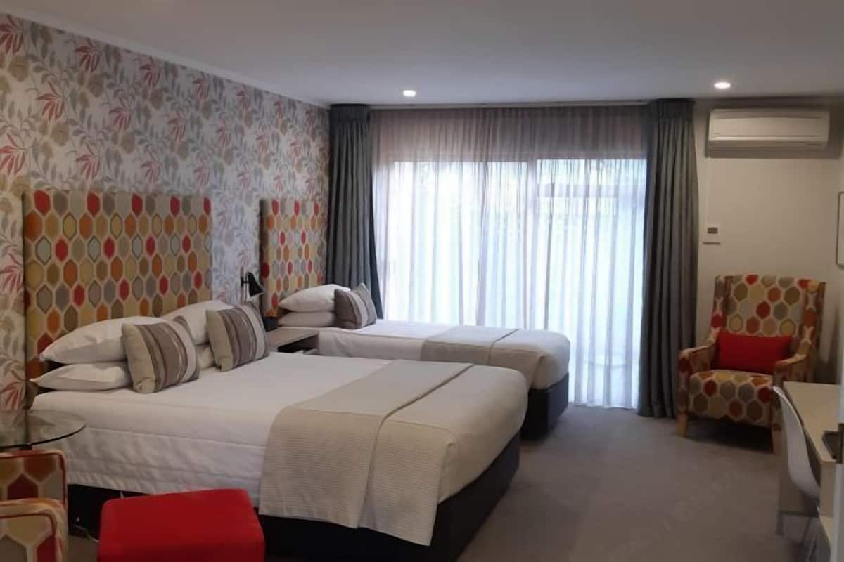 Didekorasi berbeda-beda dan dilengkapi dengan perabotan berbeda-beda