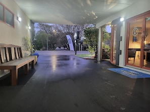 Exterior - Asure Destiny on Fitzherbert Motel (Palmerston North)