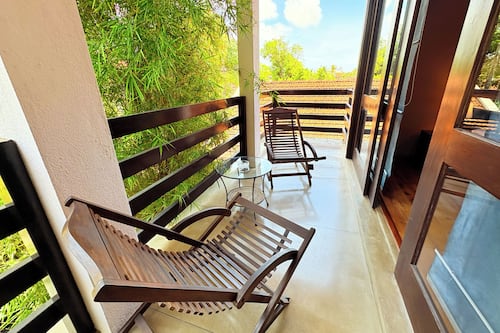 Deluxe Double or Twin Room with Balcony includes Free Airport pick-up or drop-off | Terrace/patio