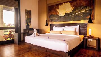 Suite with Private Terrace & Jacuzzi Includes Free Airport pick-up or drop-off | Egyptiske bomuldslagner, premium-sengetøj