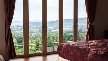 4 bedroom Private Pool Villa | Premium bedding, in-room safe, desk, soundproofing