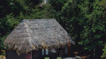 Signature Bungalow | 1 camera, biancheria da letto di alta qualità, una cassaforte in camera