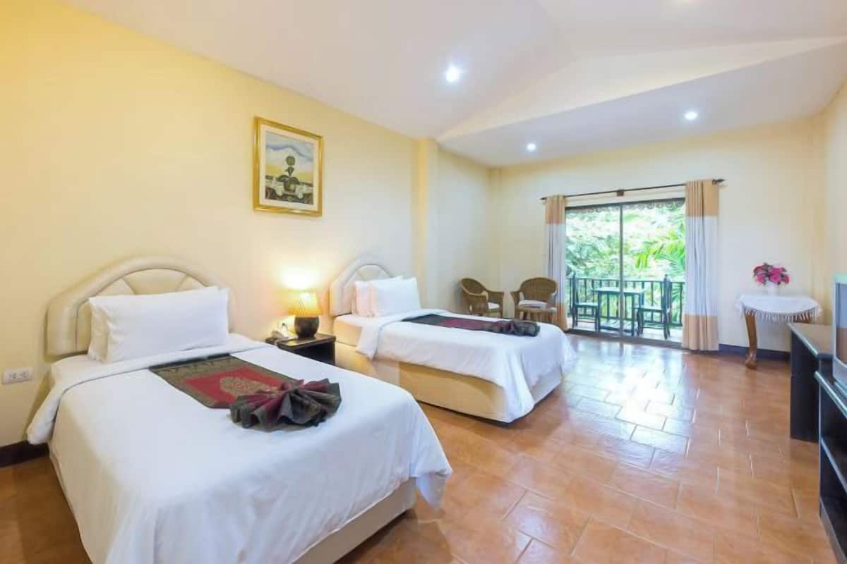 1 bedroom, minibar, in-room safe, desk