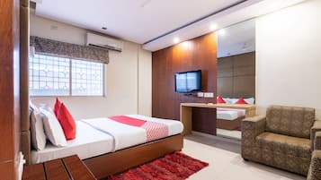 Standard Double or Twin Room, 1 Double Bed, Private Bathroom