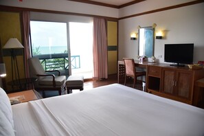 Standaard kamer, 1 kingsize bed | Een minibar, een bureau, gratis wifi