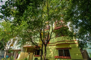 Front of property - OYO 894 Apartment Hotel 510 Chetana (Bengaluru)