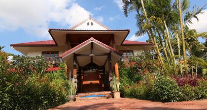 Little Teak Home Stay