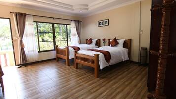 Desk, blackout drapes, rollaway beds, free WiFi