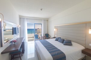 Double or Twin Room, Sea View | Minibar, iron/ironing board, free cribs/infant beds, free WiFi