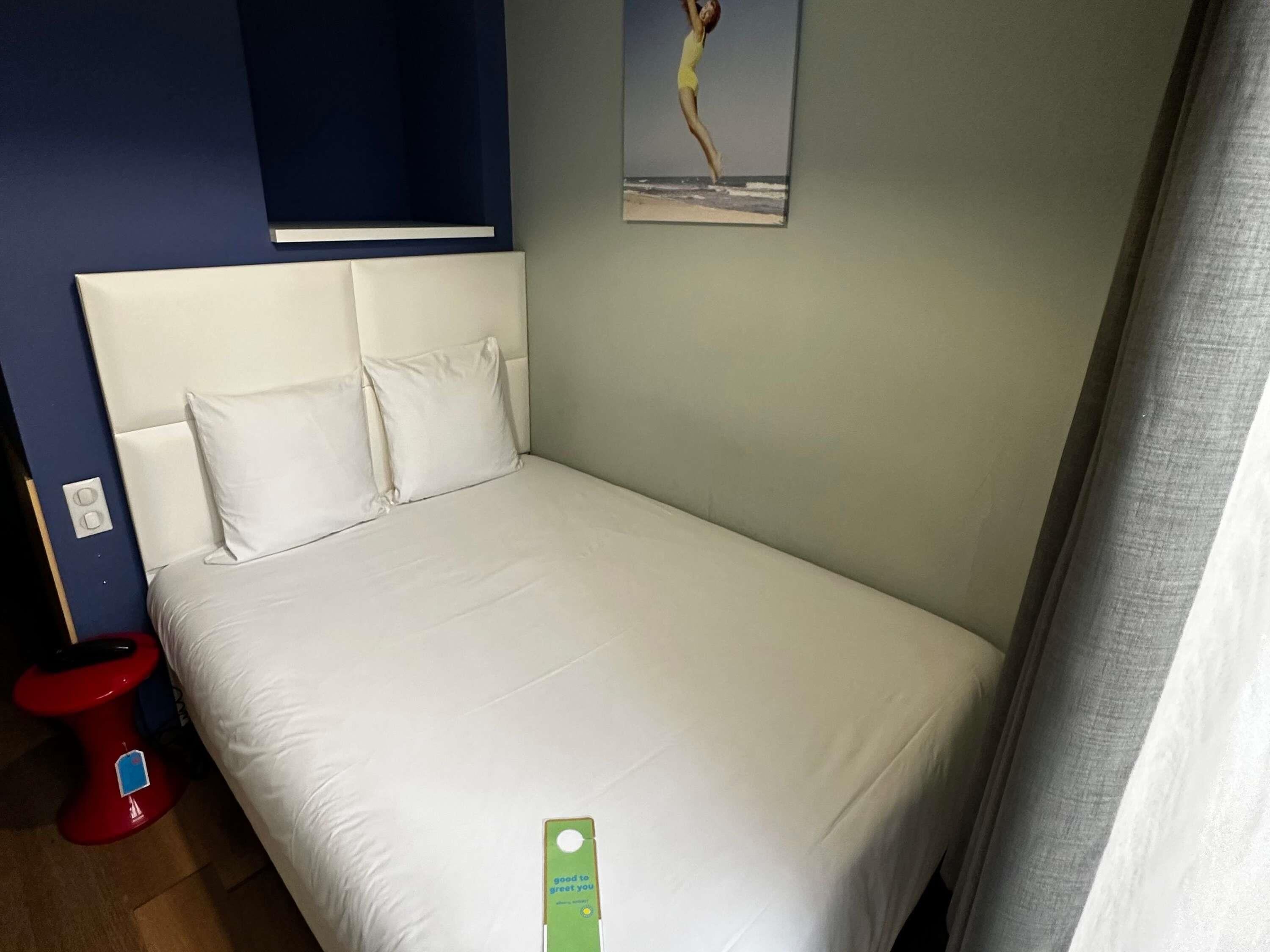 Room, 1 Twin Bed | Premium bedding, blackout drapes, iron/ironing board, free WiFi