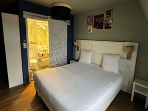高級寢具、遮光窗簾/窗簾、熨斗/熨衫板、免費 Wi-Fi