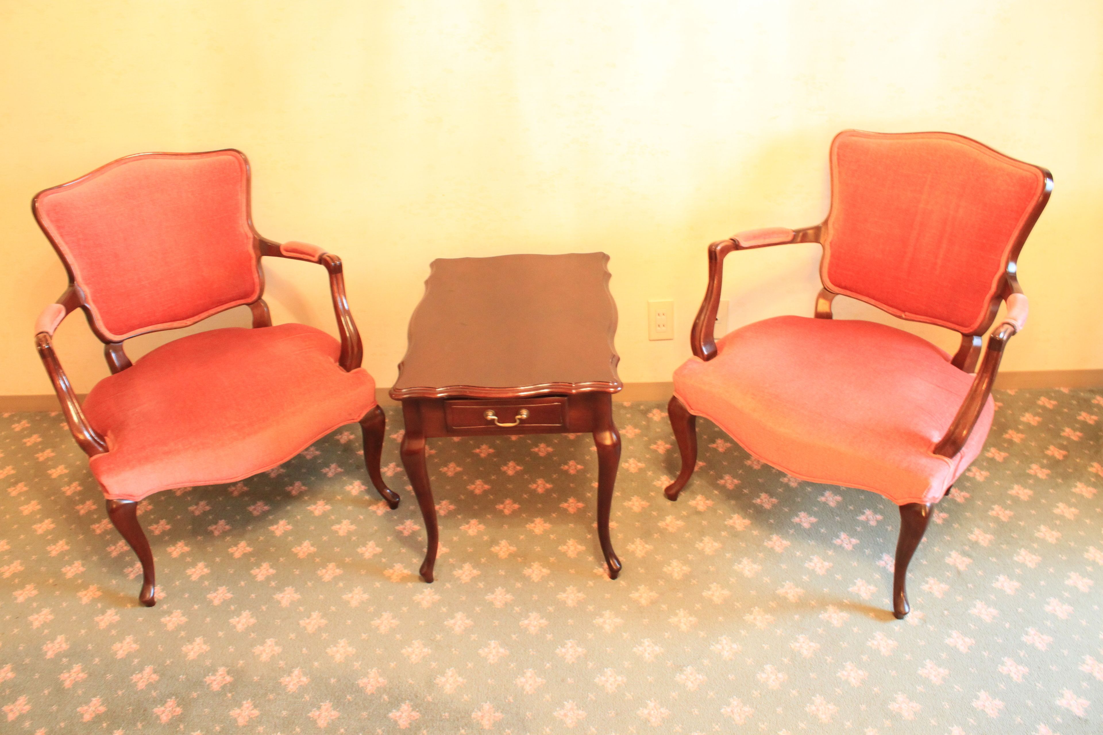 twin room | desk, iron/ironing board, free wifi