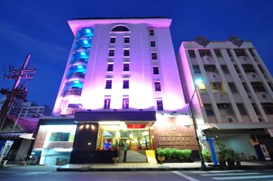 Front of property – evening/night