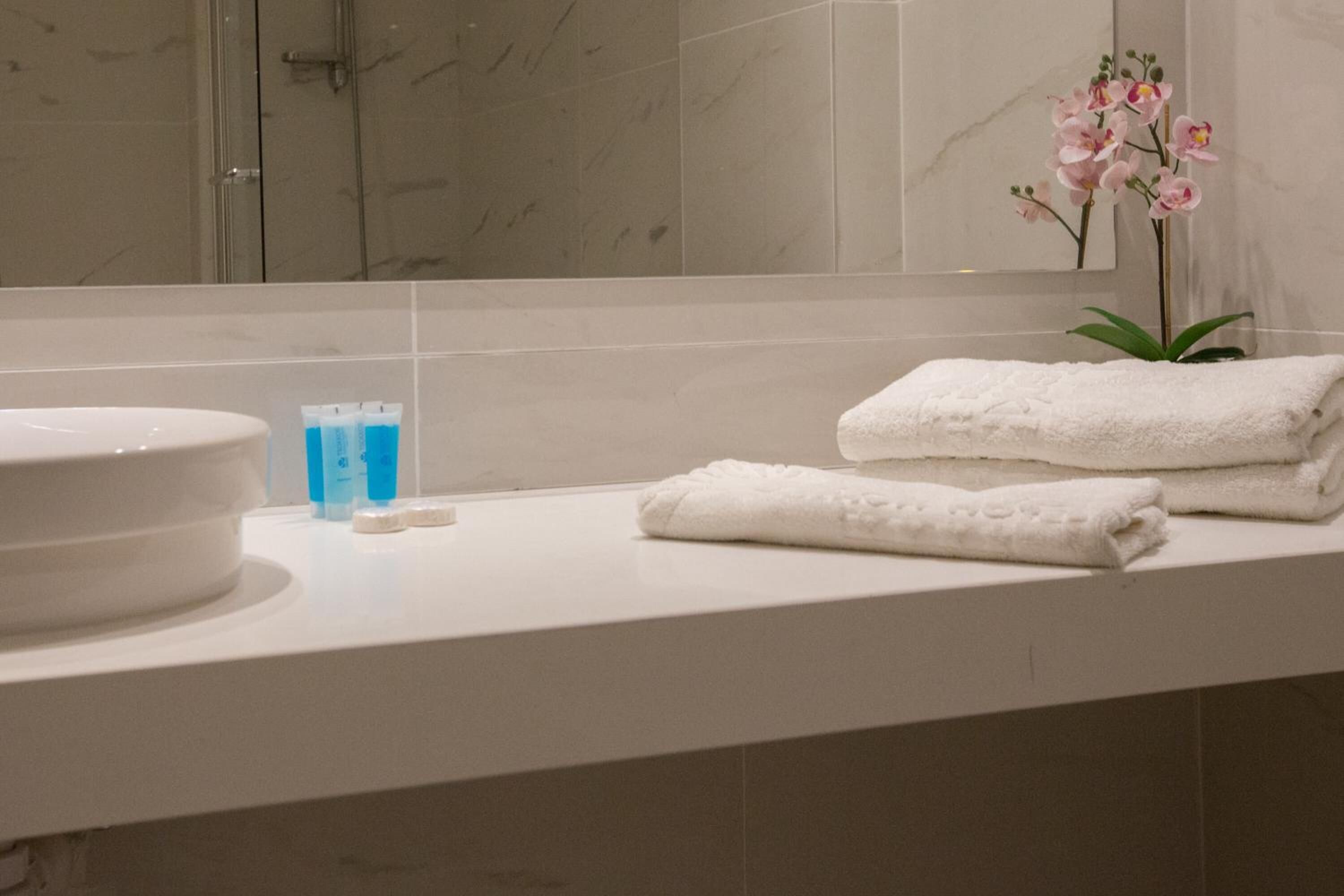 Photo - Tsokkos Protaras Beach Hotel