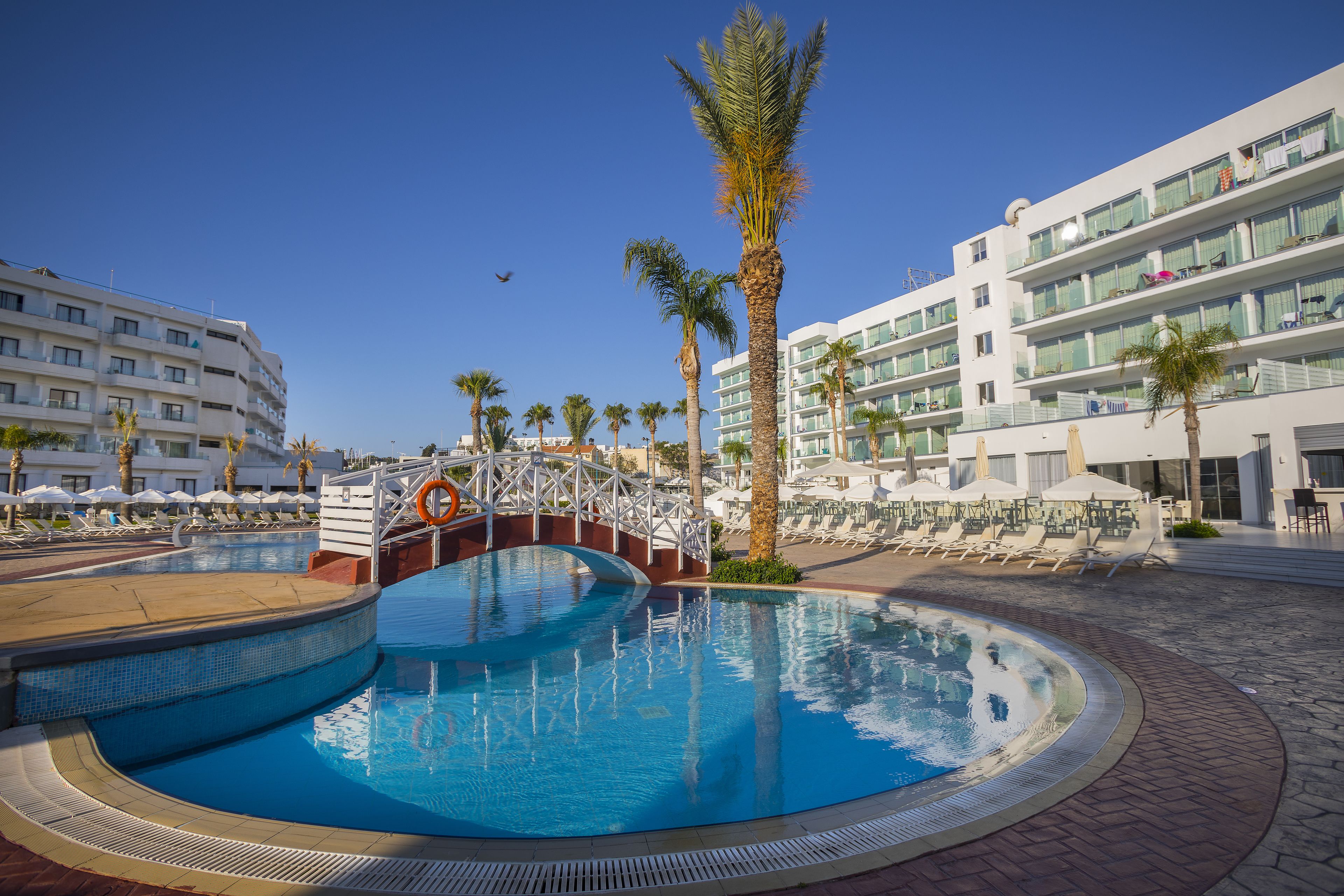 Photo - Tsokkos Protaras Beach Hotel