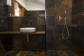 Bathroom - Monte do Malhão (Castro Marim)