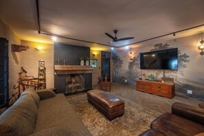 Lounge - River House Bush and Safari Lodge (Nkomazi)