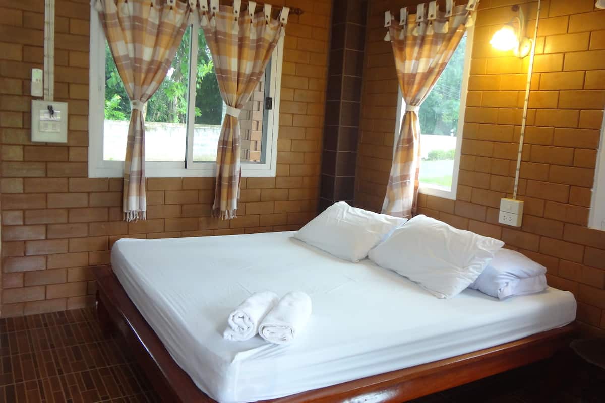 Superior Room (River View)