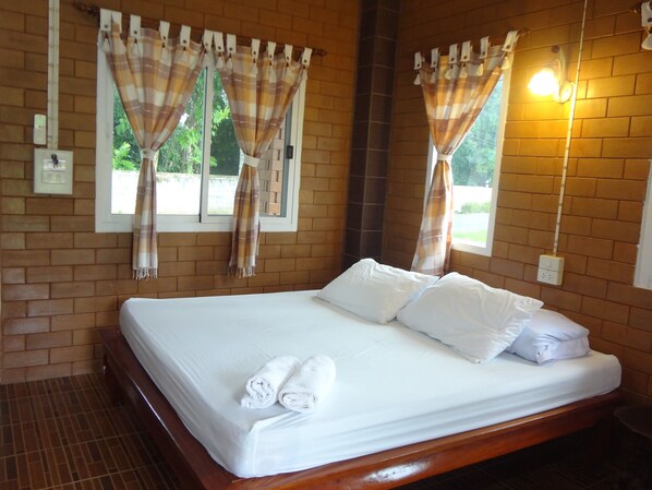 Superior Room (River View)