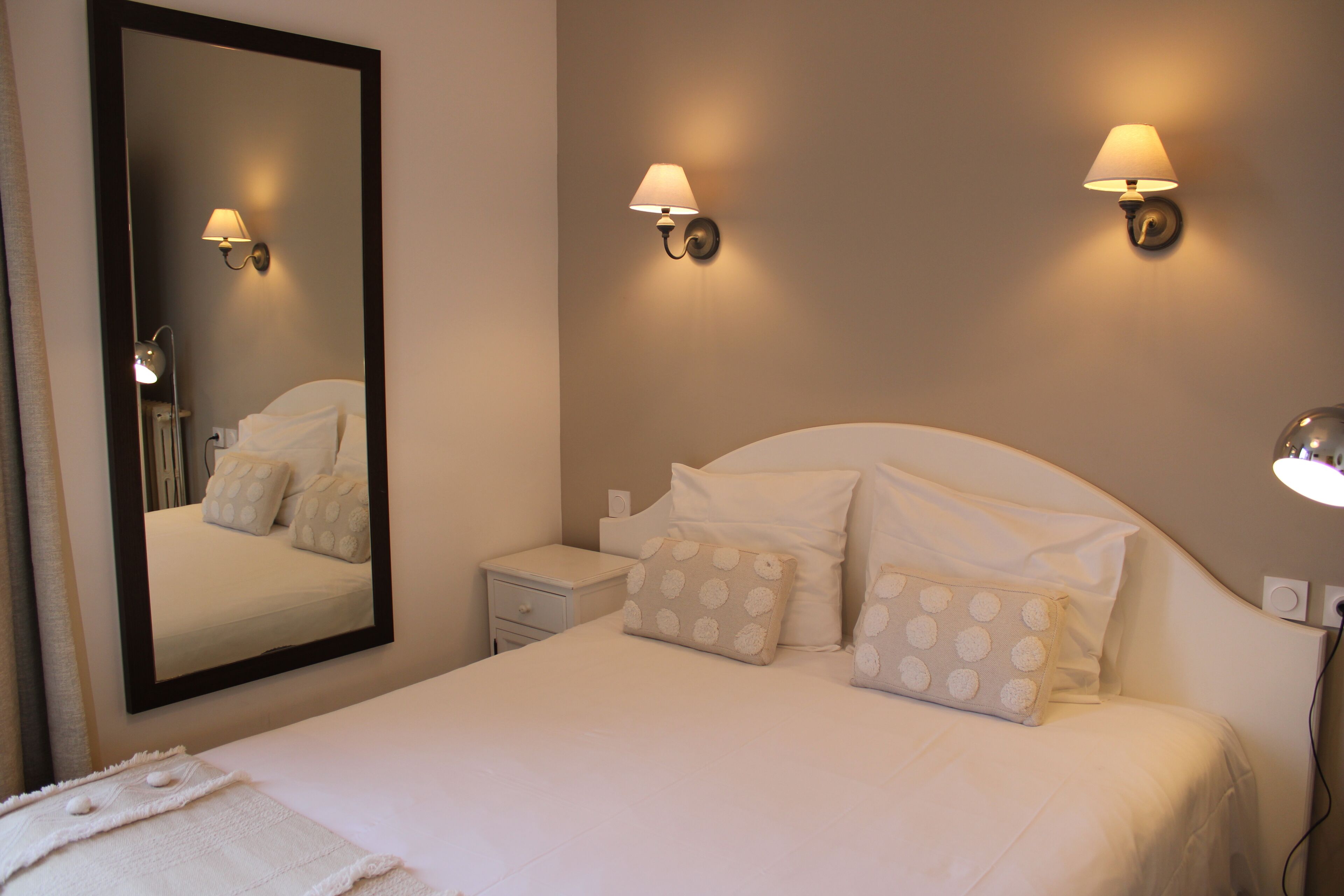 superior room, sea view | egyptian cotton sheets, premium bedding, pillow-top beds, desk