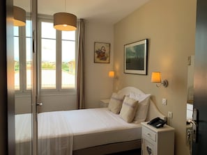 Superior Double Room | Egyptian cotton sheets, premium bedding, pillowtop beds, desk