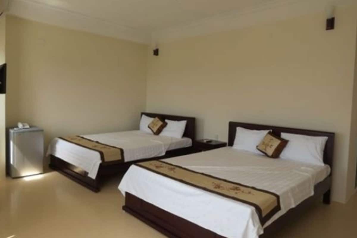 Minibar, escritorio, sistema de insonorización y wifi gratis