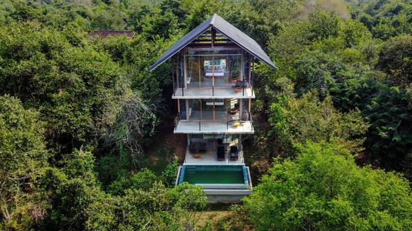 Premium Suite Villa with private pool | 1 bedroom, premium bedding, down comforters, minibar - Wild Grass Nature Resort (Dambulla)