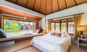 In-room safe, free WiFi